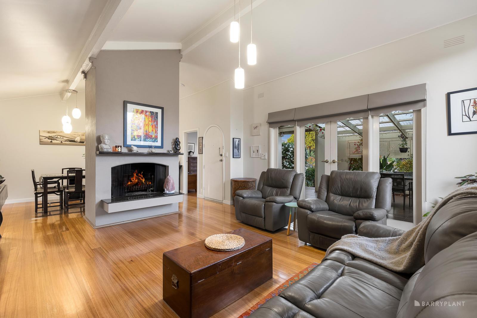 1 Lara Court, Doncaster, VIC 3108, Doncaster - Thumbnail 3