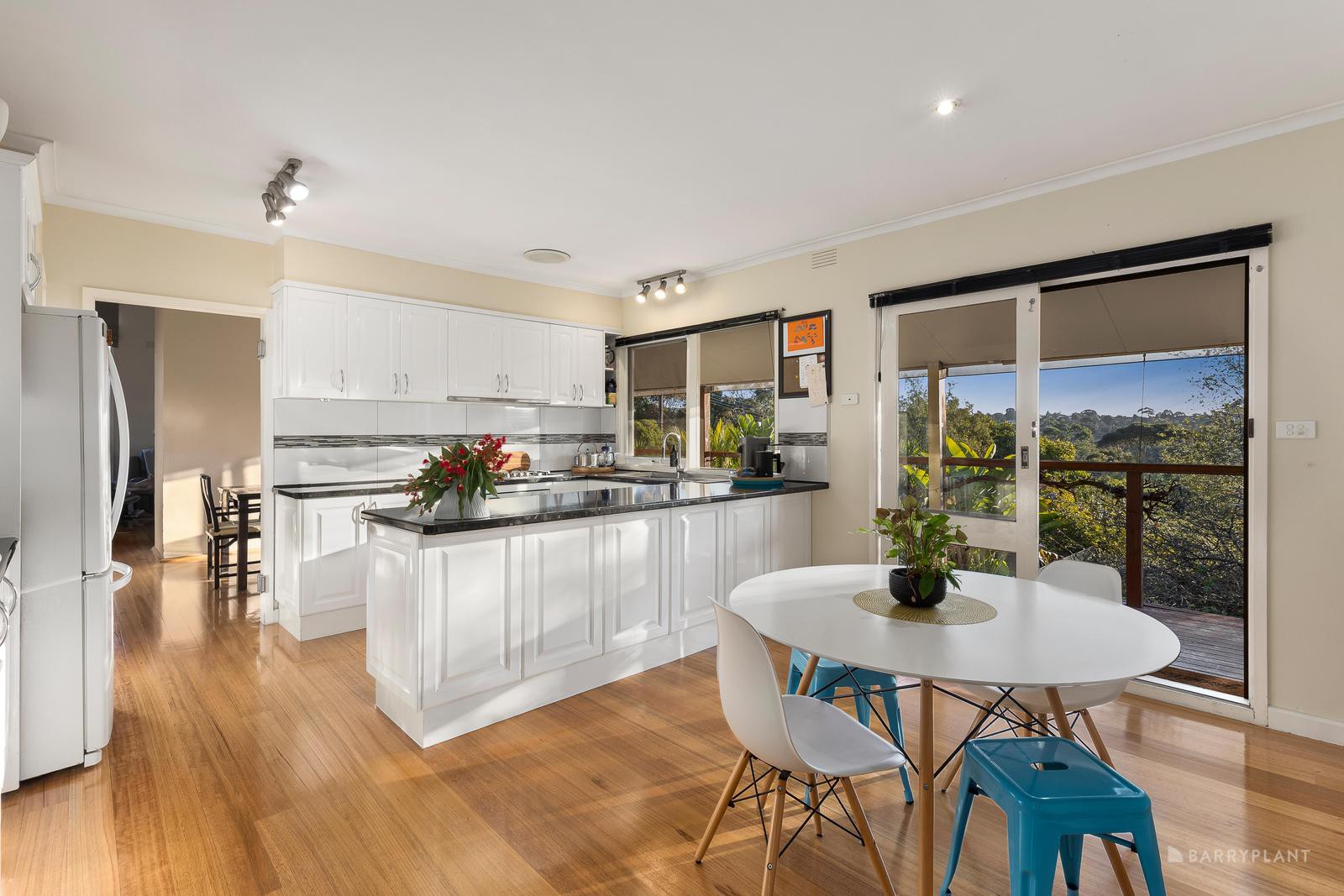 1 Lara Court, Doncaster, VIC 3108, Doncaster - Thumbnail 4