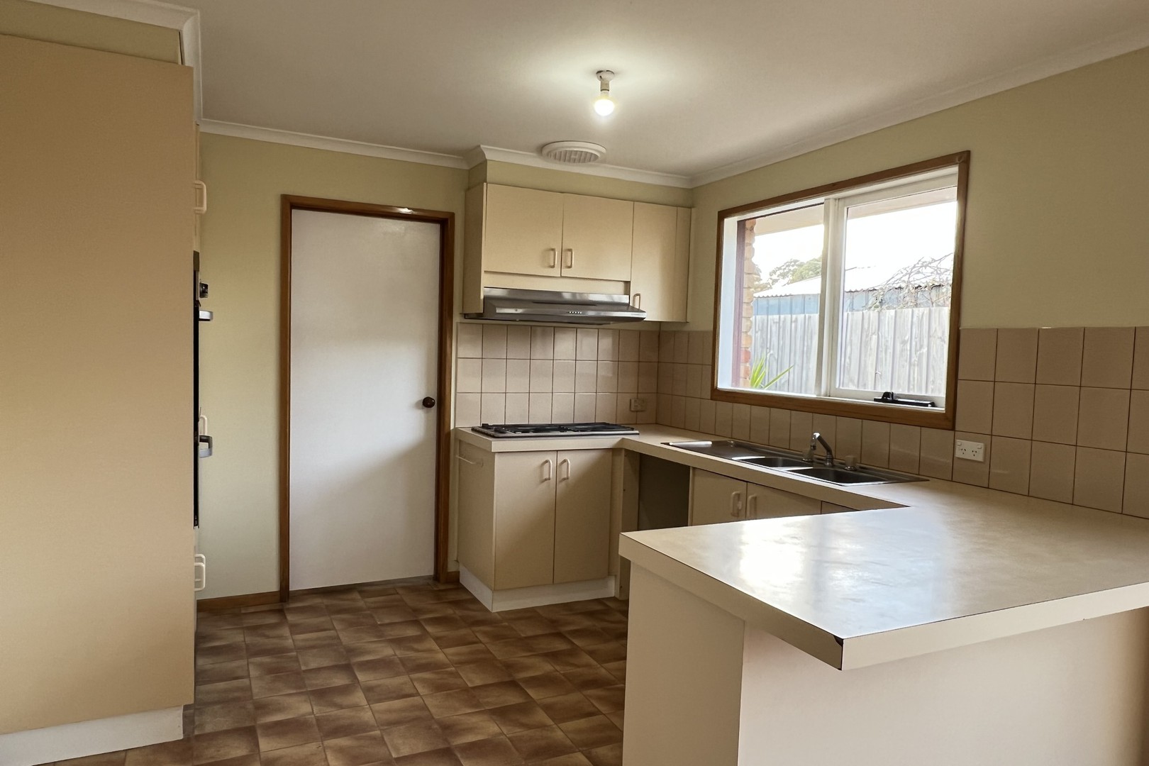 1 Lauren Court, Epping, VIC 3076 - Thumbnail 1 - 09/08/2022