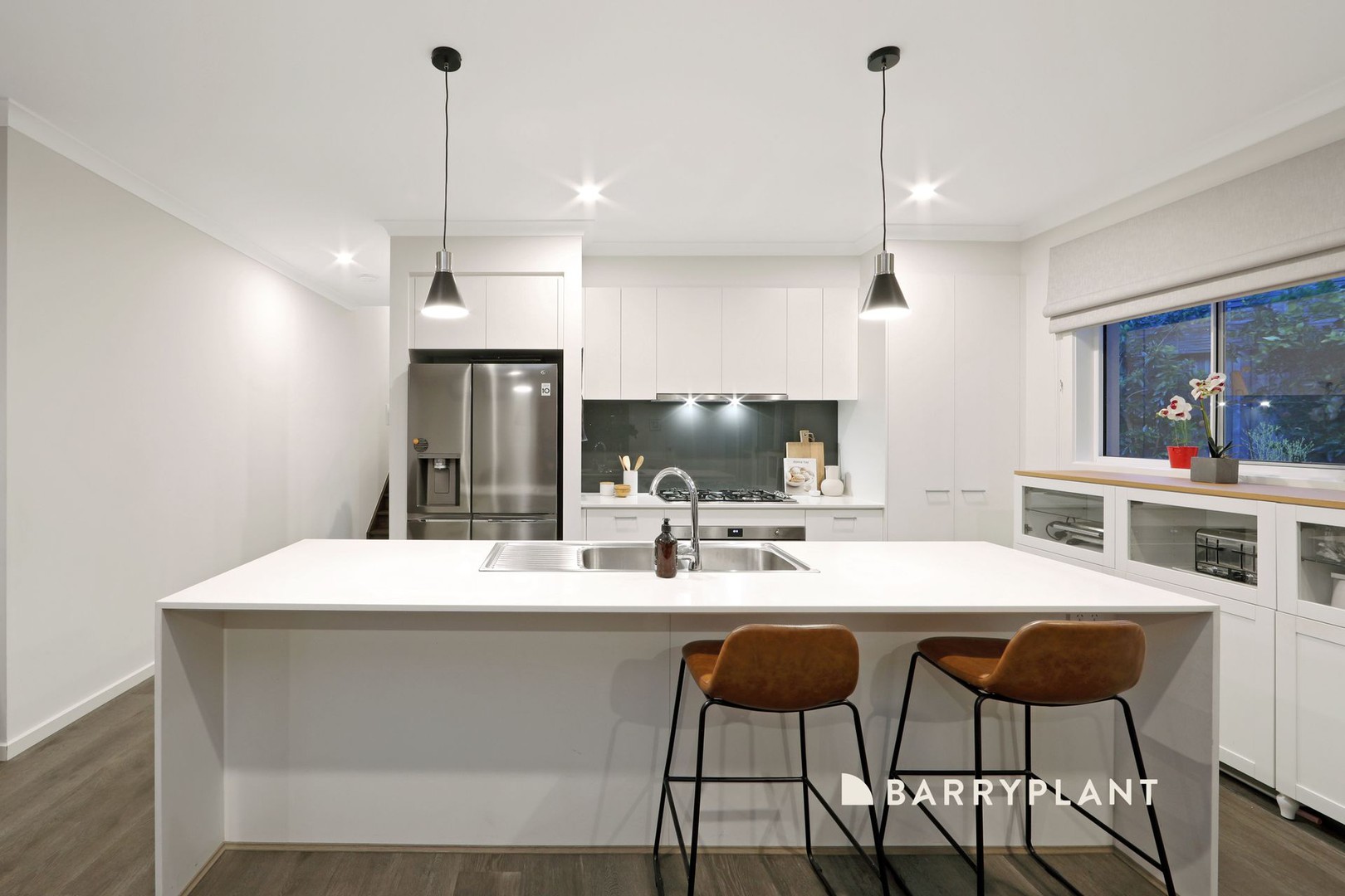 1 Laurina Close, Lysterfield, VIC 3156, Lysterfield - Thumbnail 3