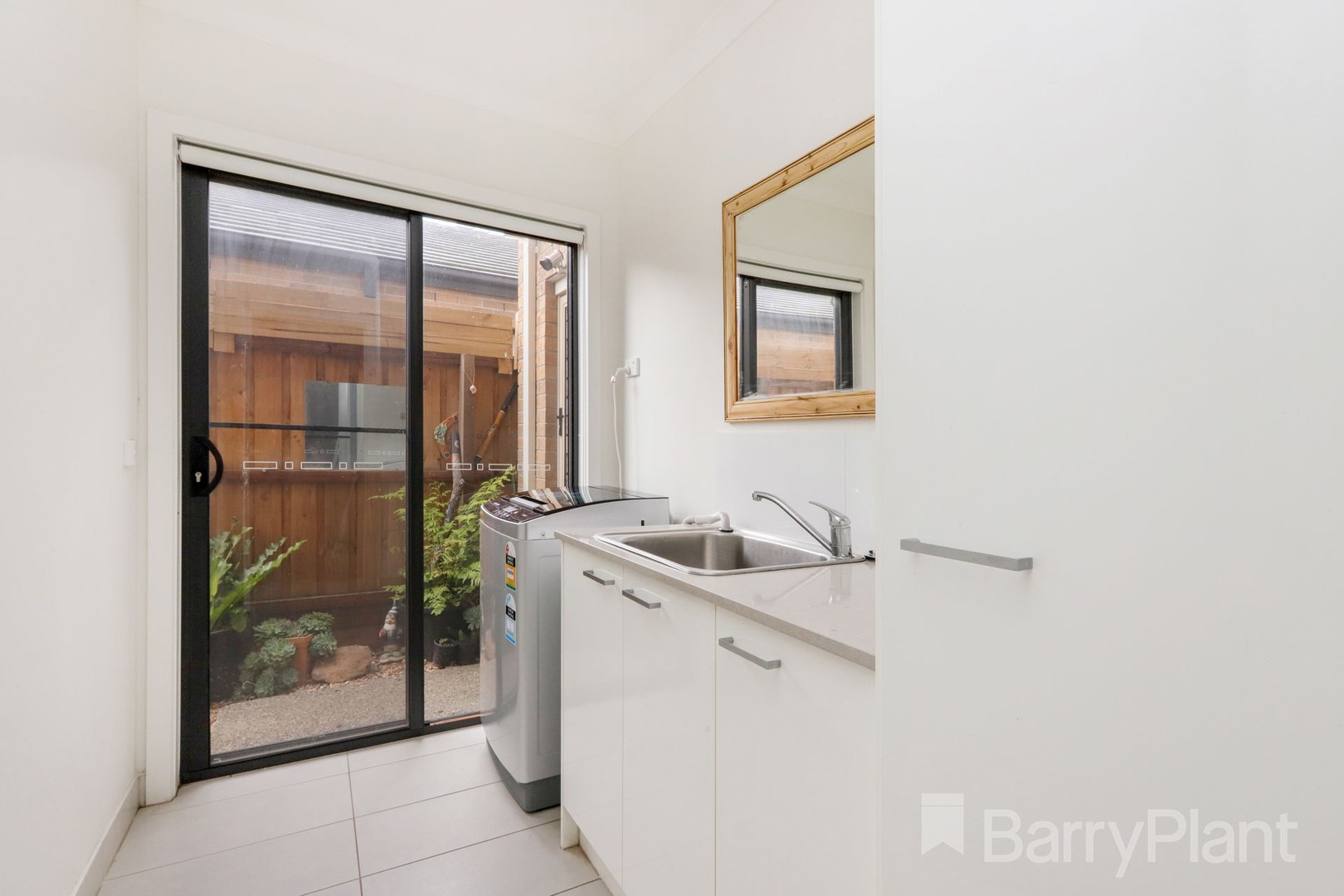 1 Lavinia StreetGreenvale, VIC 3059, Greenvale - Thumbnail 6