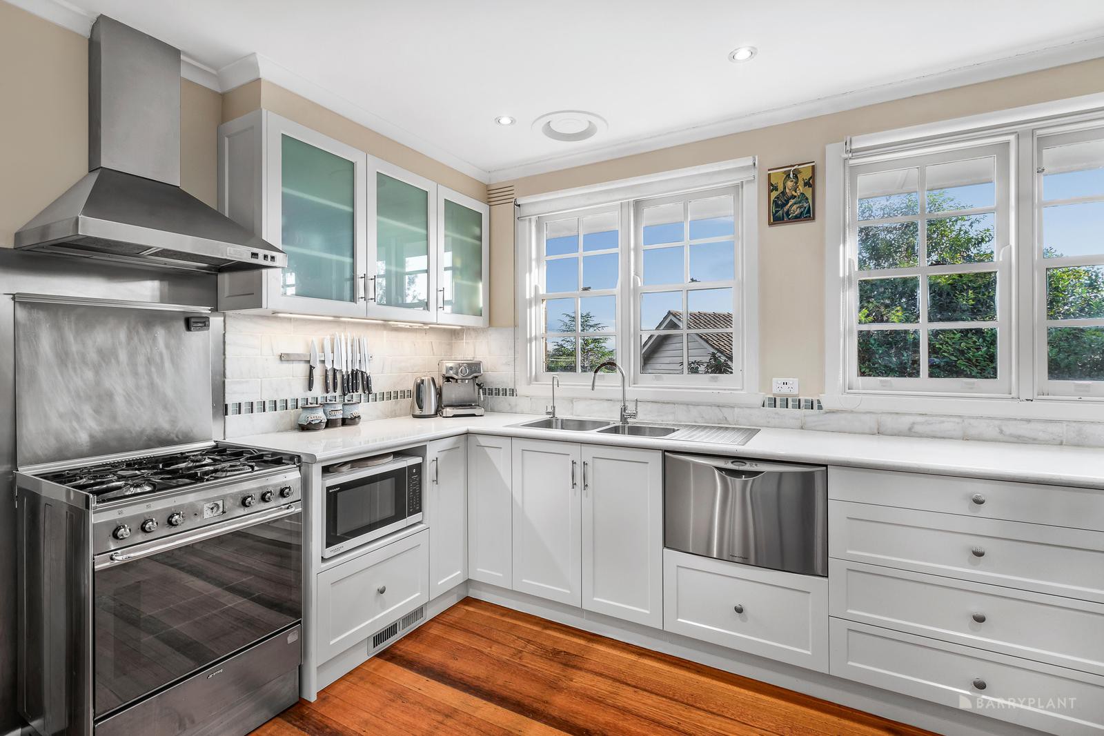 1 Lawrence Street, Doncaster East, VIC 3109, Doncaster East - Thumbnail 3