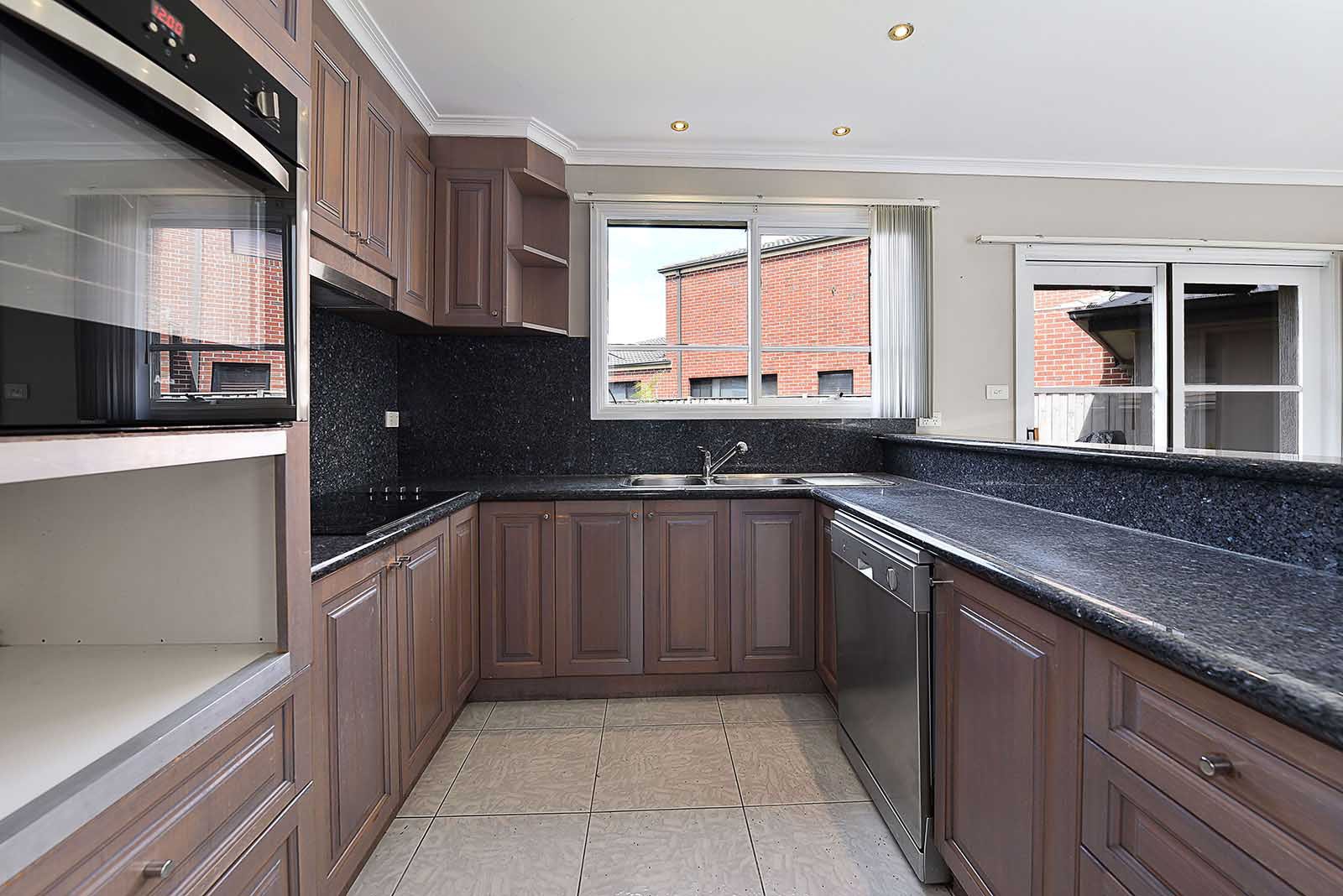 1 Lawry Ct, Keilor East, VIC 3033, Keilor East - Thumbnail 2