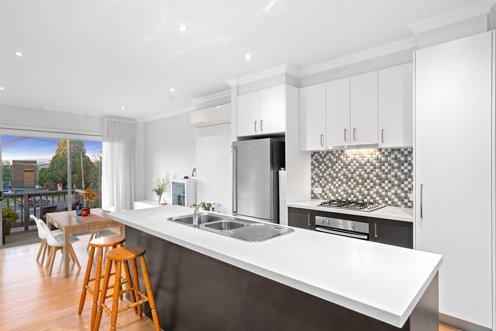 1 Leaves Close, Lilydale, VIC 3140, Lilydale - Thumbnail 3