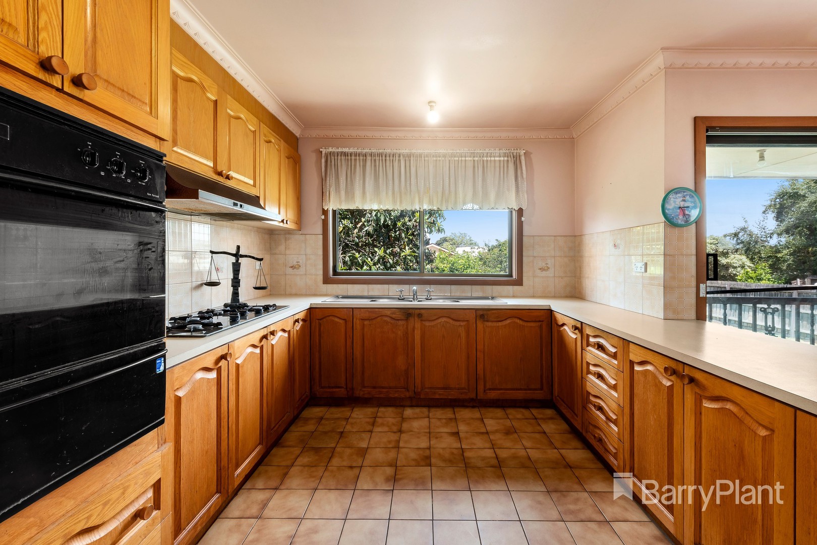 1 Leichardt Court, Mill Park, VIC 3082, Mill Park - Thumbnail 8