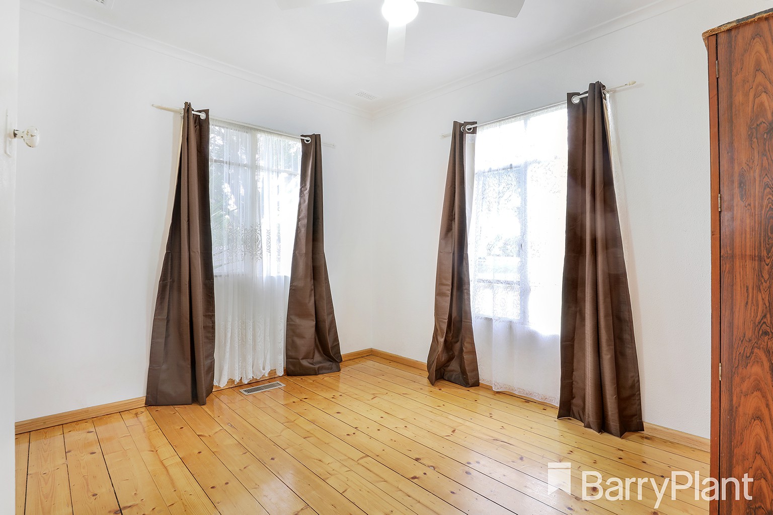 1 Lenna Court, Chadstone, VIC 3148, Chadstone - Thumbnail 4