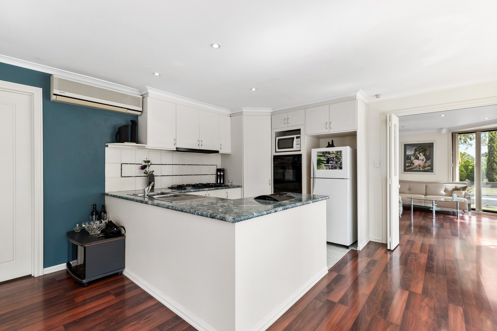 1 Lewis Avenue, Burnside, VIC 3023, Burnside - Thumbnail 4