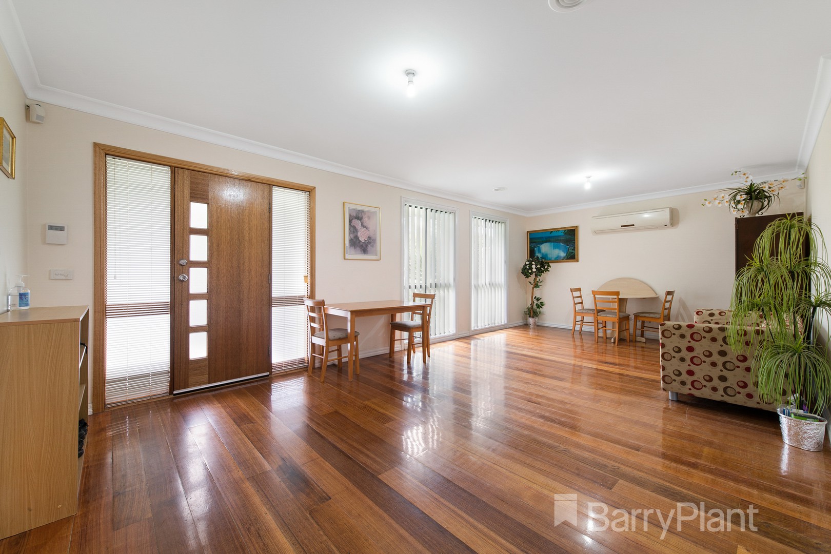 1 Lisa Place, Melton West, VIC 3337, Melton West - Thumbnail 2