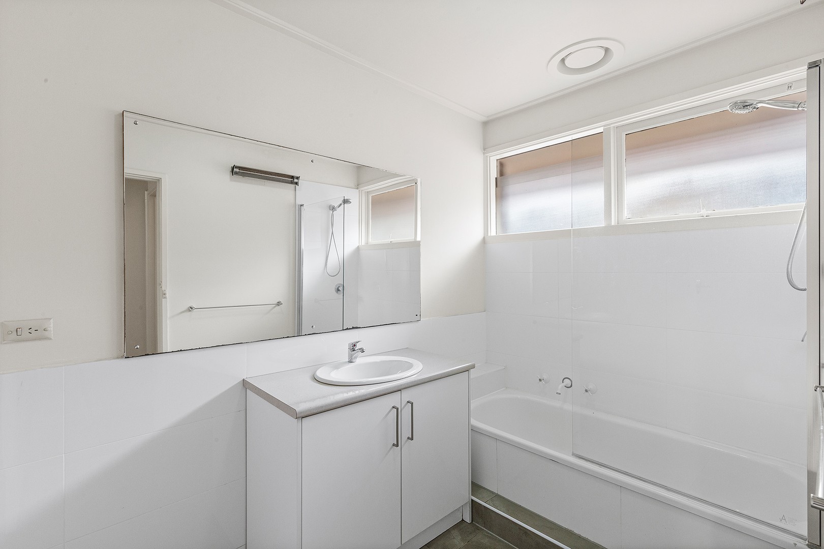 1 Logan Street, Frankston, VIC 3199, Frankston - Thumbnail 5