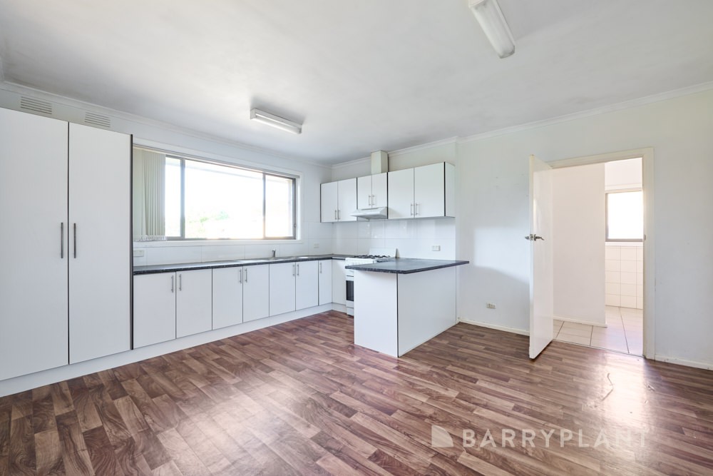 1 Loma Street, Noble Park, VIC 3174 - Thumbnail 2 - 05/05/2025