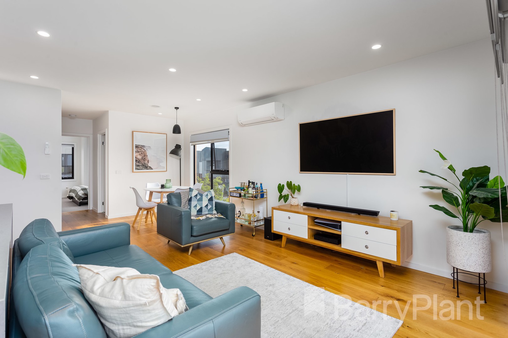1 Lyra Walk, Point Cook, VIC 3030, Point Cook - Thumbnail 3