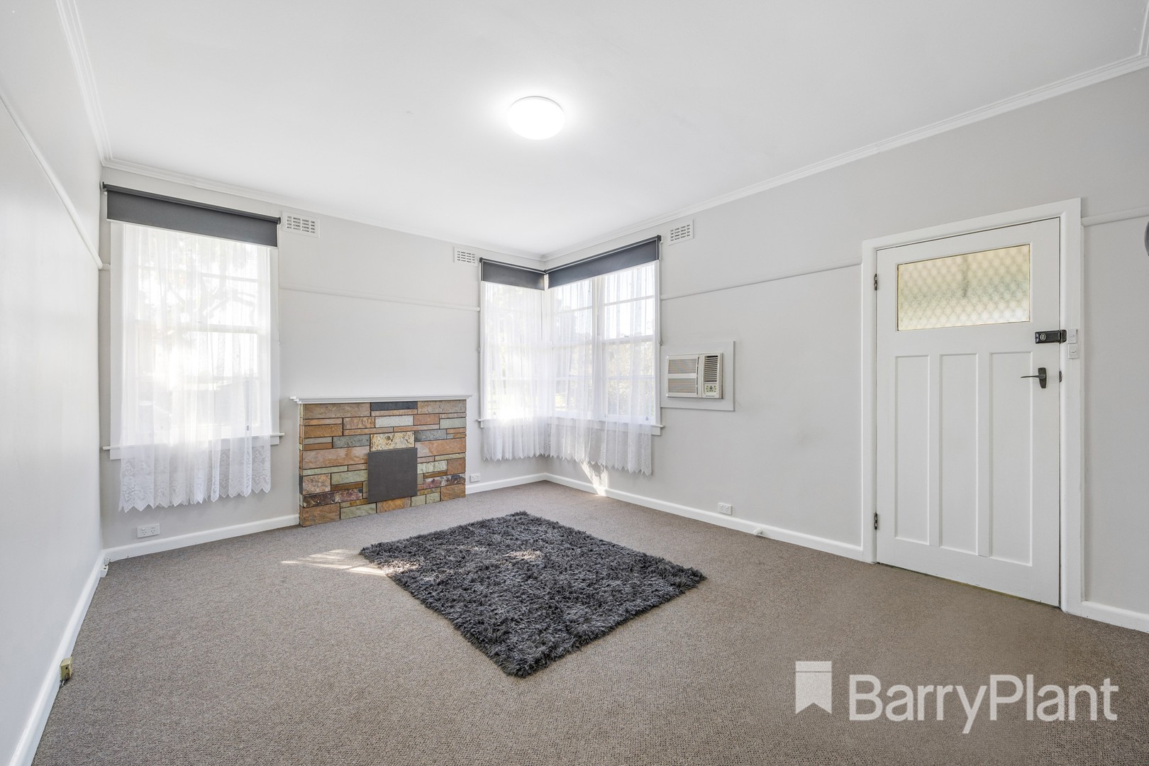 1 Macaulay Street, Maryborough, VIC 3465, Maryborough - Thumbnail 2