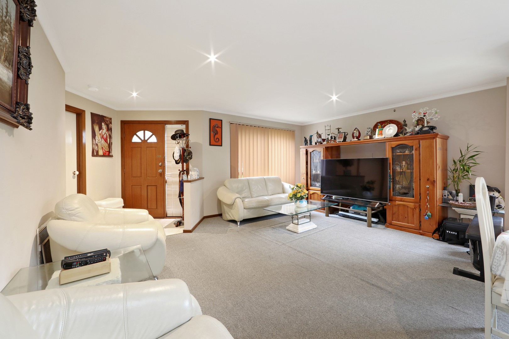 1 Maree Court, Rowville, VIC 3178 - Thumbnail 1 - 27/08/2024