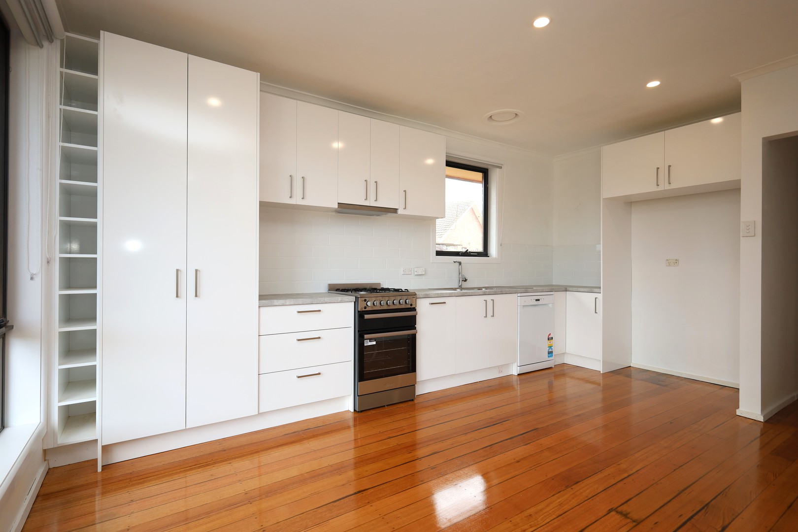 1 Mars Court, Newcomb, VIC 3219, Newcomb - Thumbnail 3