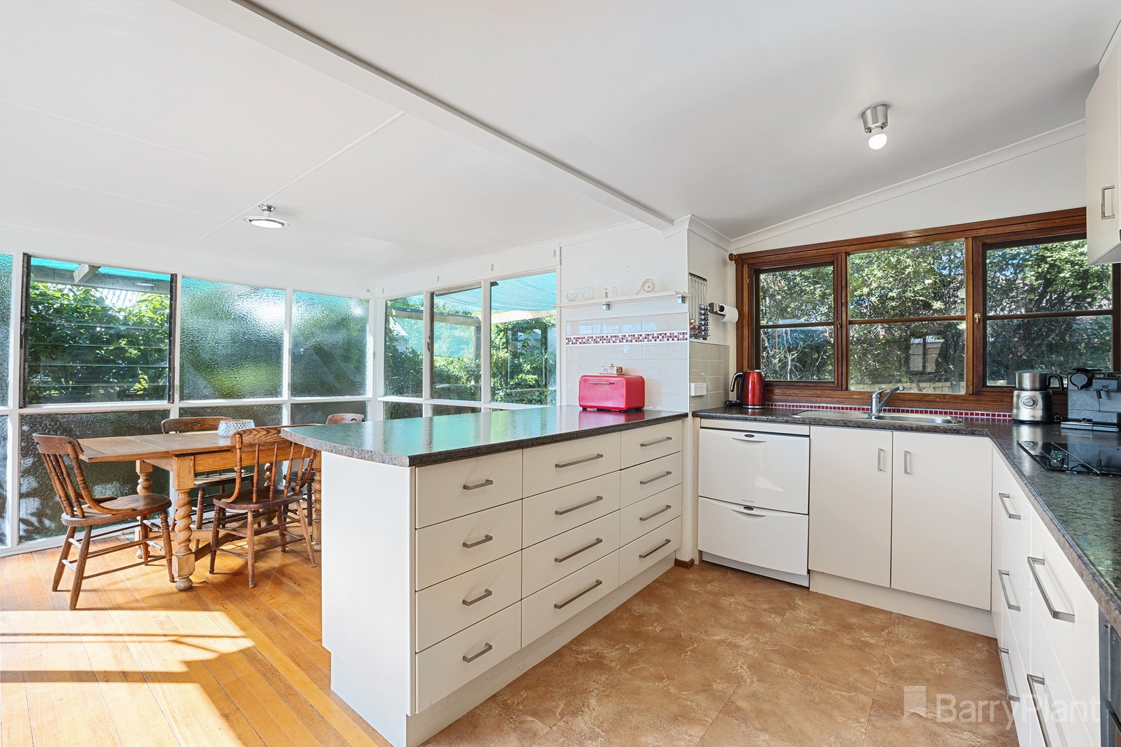 1 Mary StreetQuarry Hill, VIC 3550  - Leased, Quarry Hill - Thumbnail 5