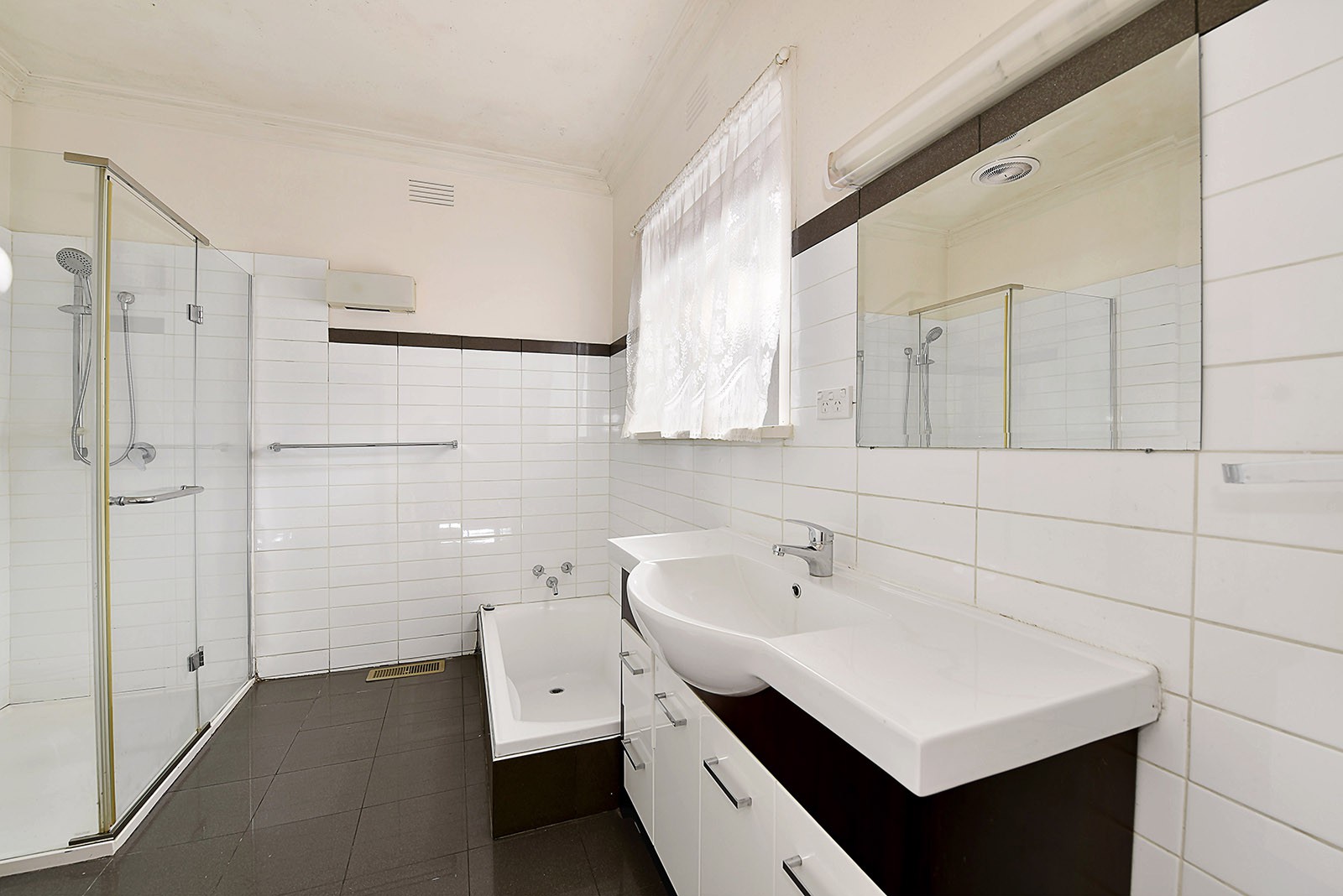 1 Mascoma Street, Strathmore, VIC 3041, Strathmore - Thumbnail 4