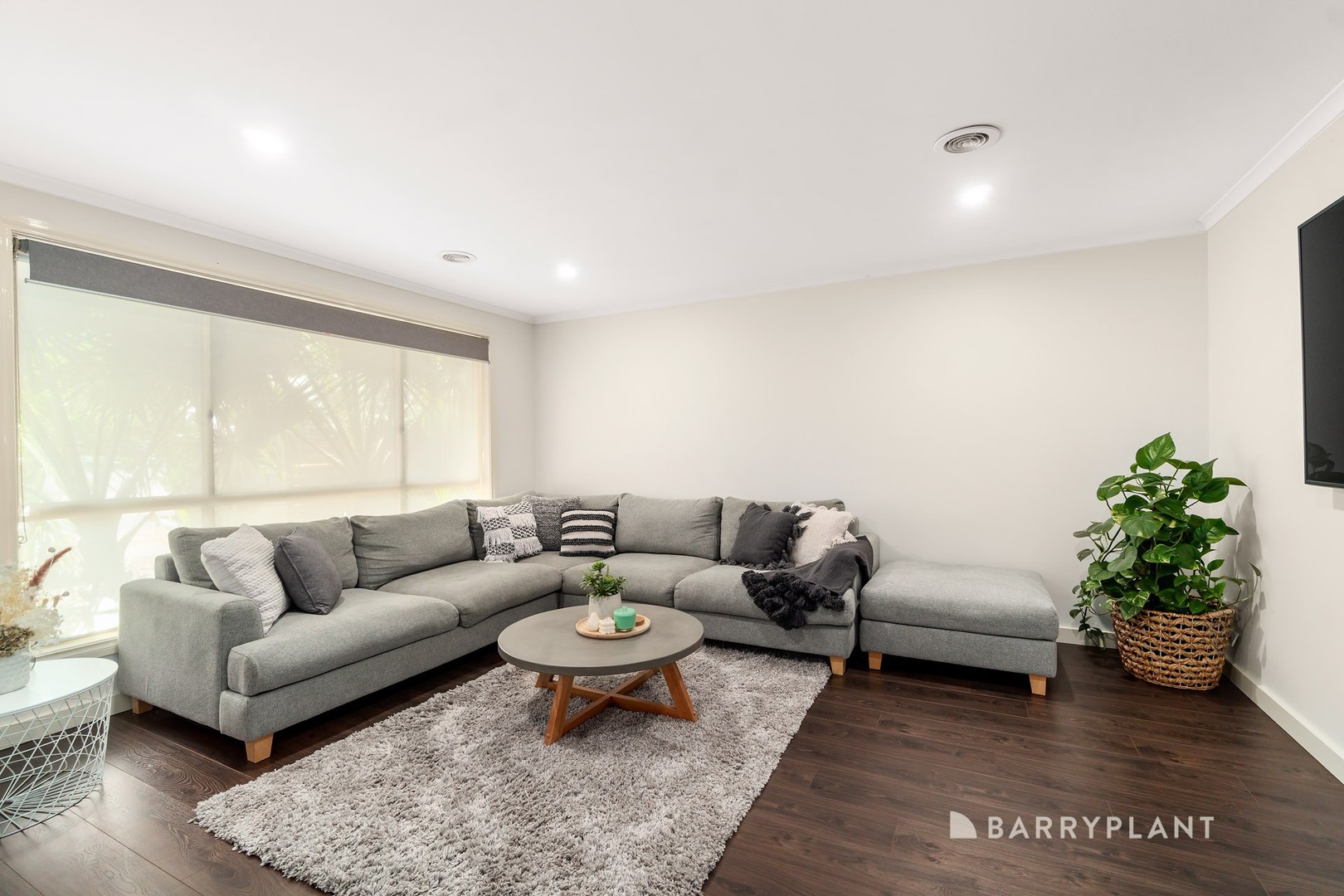 8/156 Station Street, Fairfield, Mill Park - Thumbnail 2