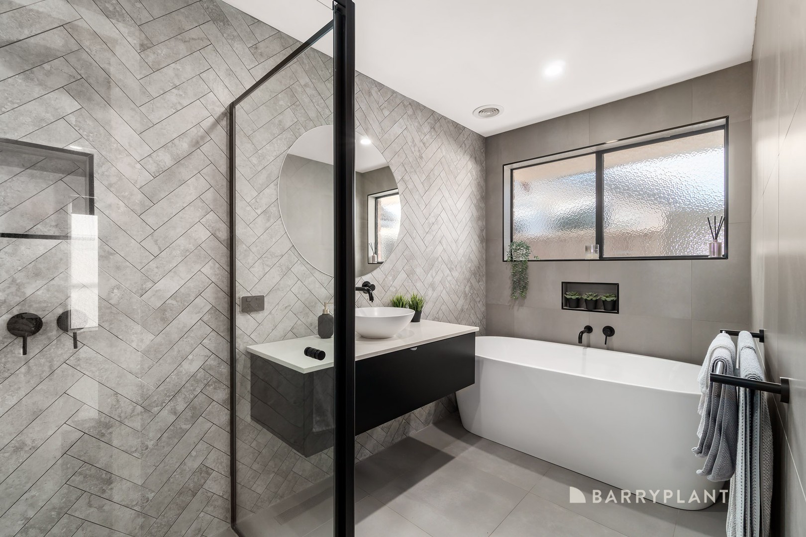 8/156 Station Street, Fairfield, Mill Park - Thumbnail 7
