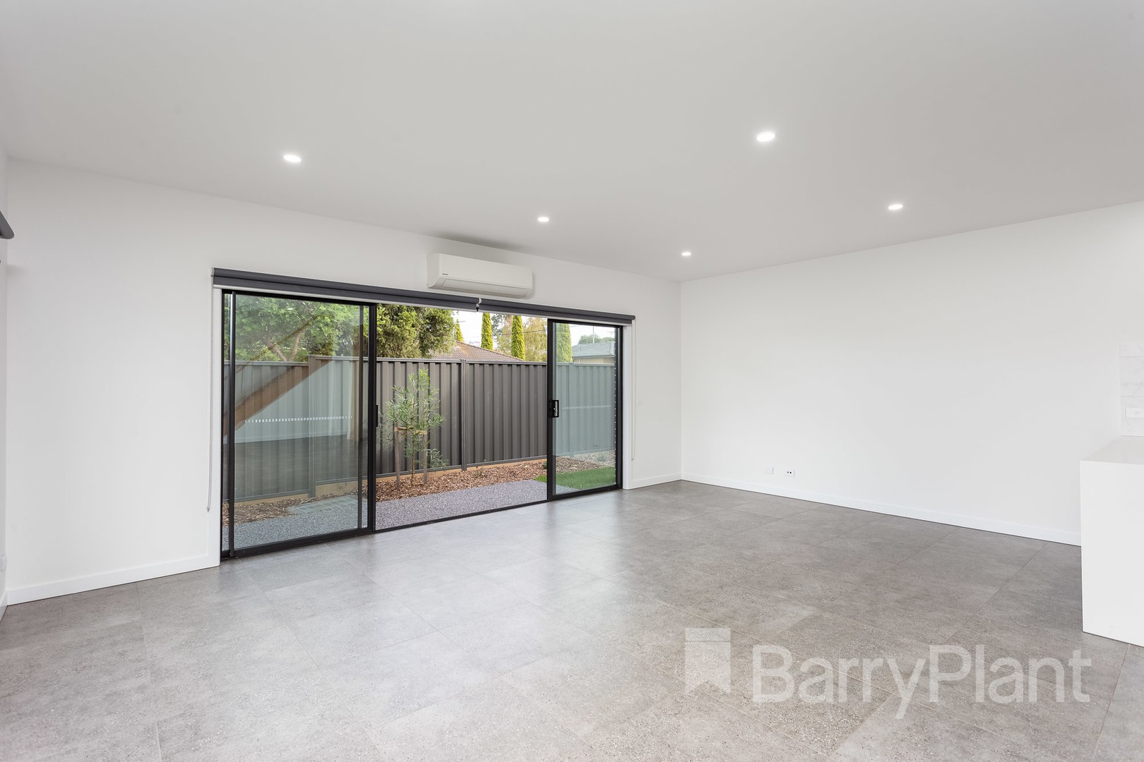 1 Mayfield Grove, Altona Meadows, VIC 3028, Altona Meadows - Thumbnail 5