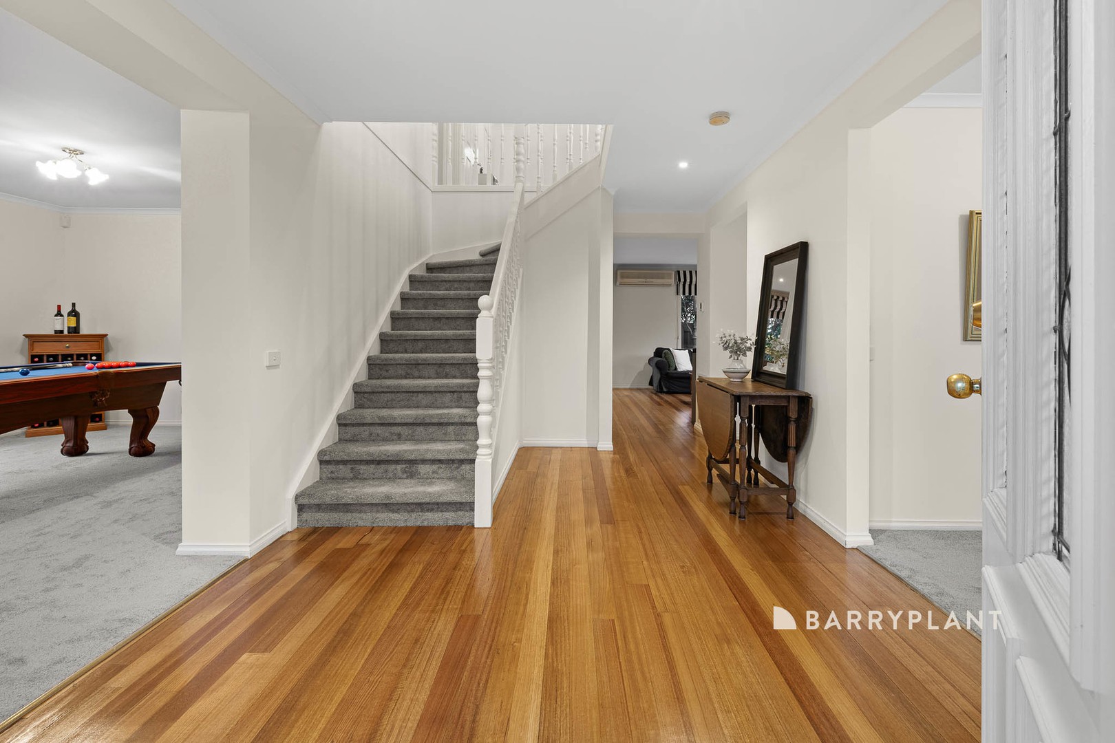 1 Mccubbin Way, Berwick, VIC 3806, Berwick - Thumbnail 2