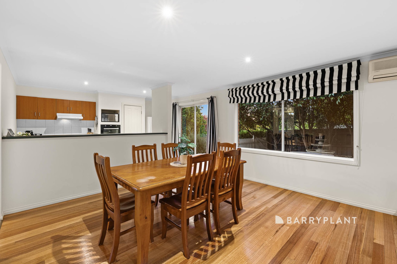 1 Mccubbin Way, Berwick, VIC 3806, Berwick - Thumbnail 5