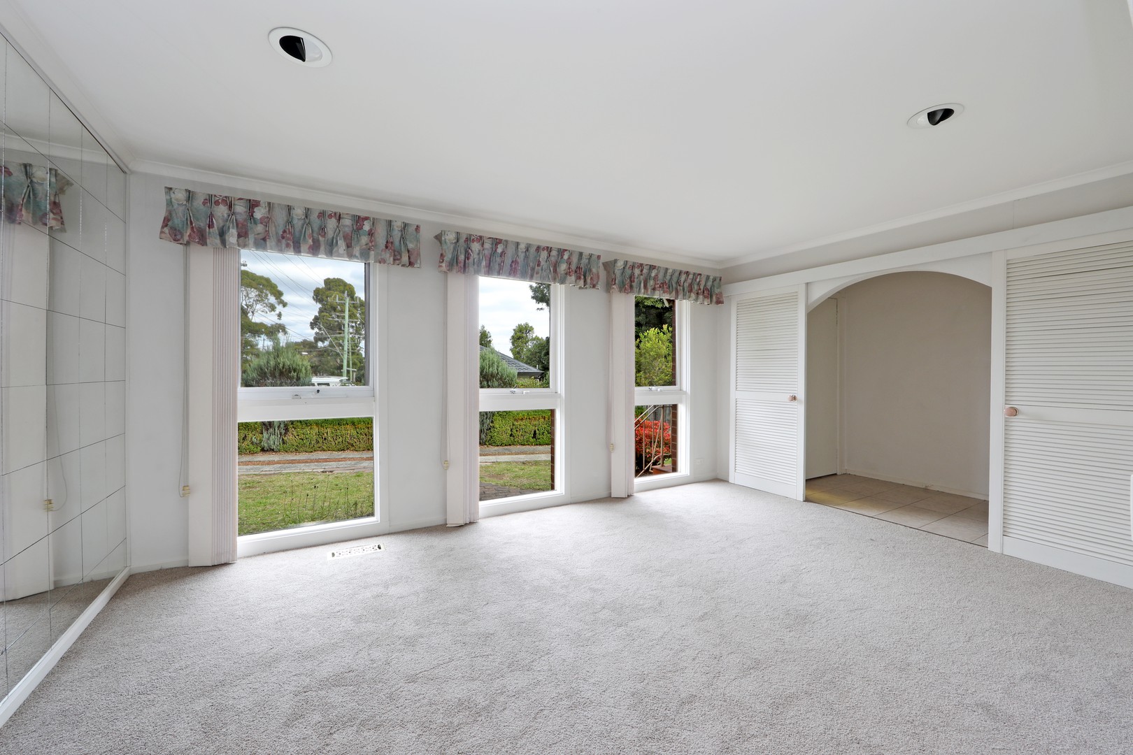 1 McMahons Road, Ferntree Gully, VIC 3156, Ferntree Gully - Thumbnail 4