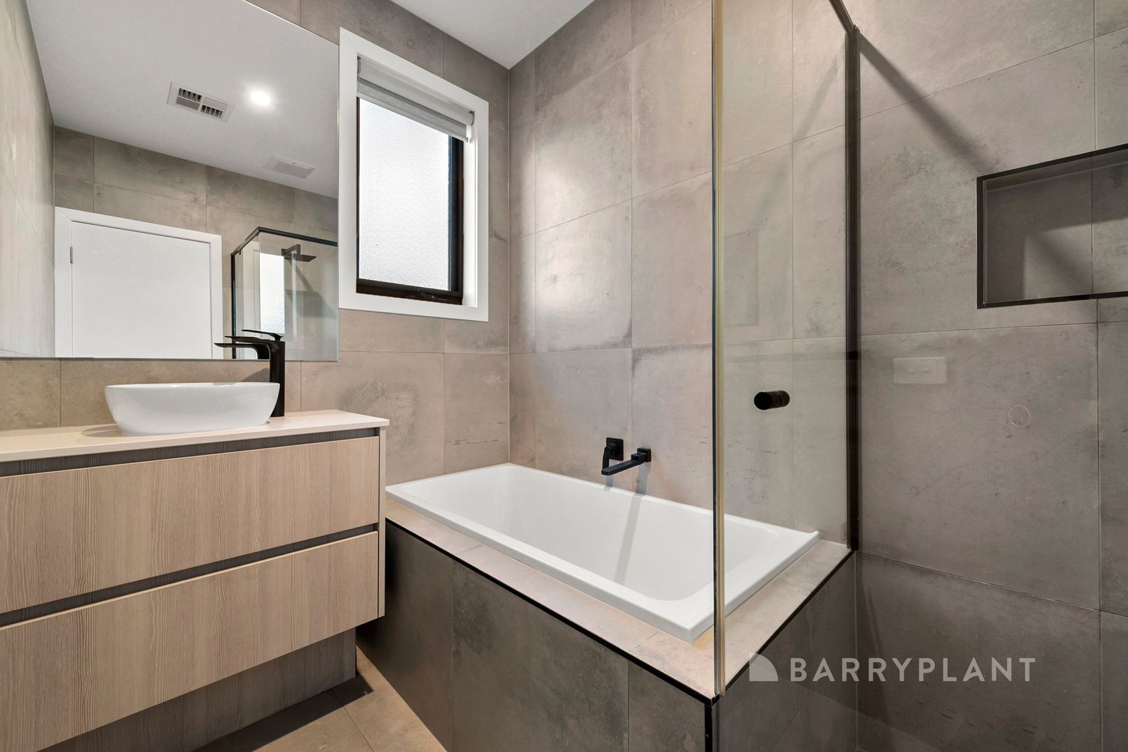 1 Melaleuca Road, Mount Martha, VIC 3934, Mount Martha - Thumbnail 8