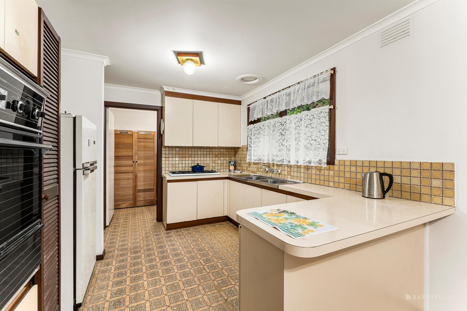 1 Millwood Court, Templestowe, VIC 3106, Templestowe - Thumbnail 5