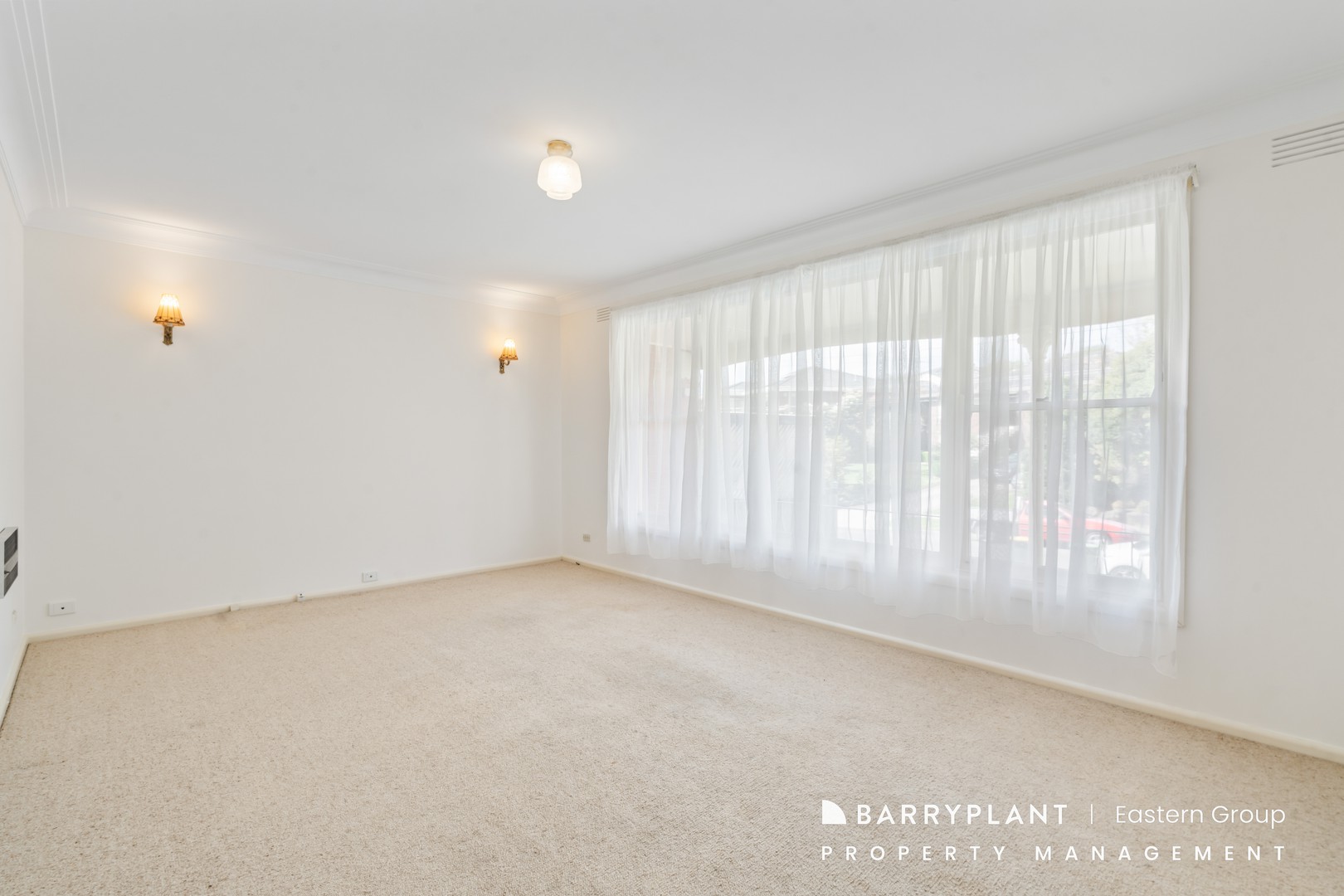 1 Milsom Avenue, Templestowe Lower, VIC 3107, Templestowe Lower - Thumbnail 2