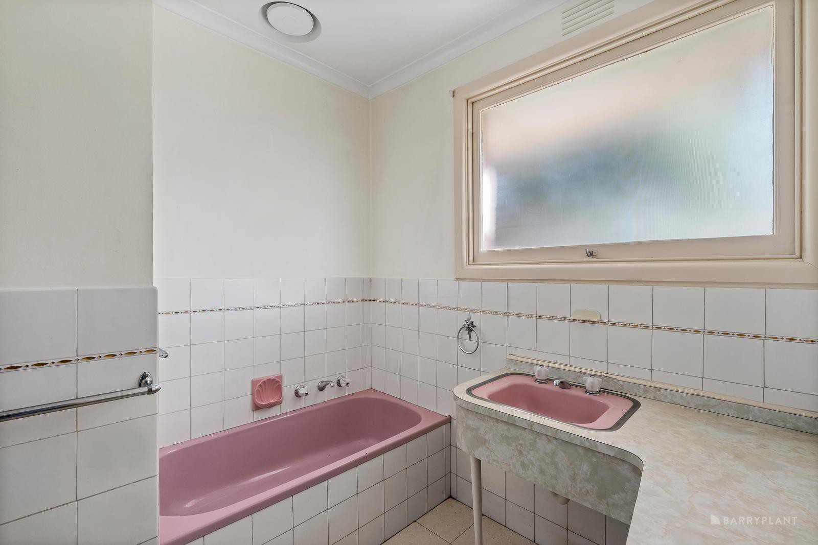 1 Milsom Avenue, Templestowe Lower, VIC 3107, Templestowe Lower - Thumbnail 6