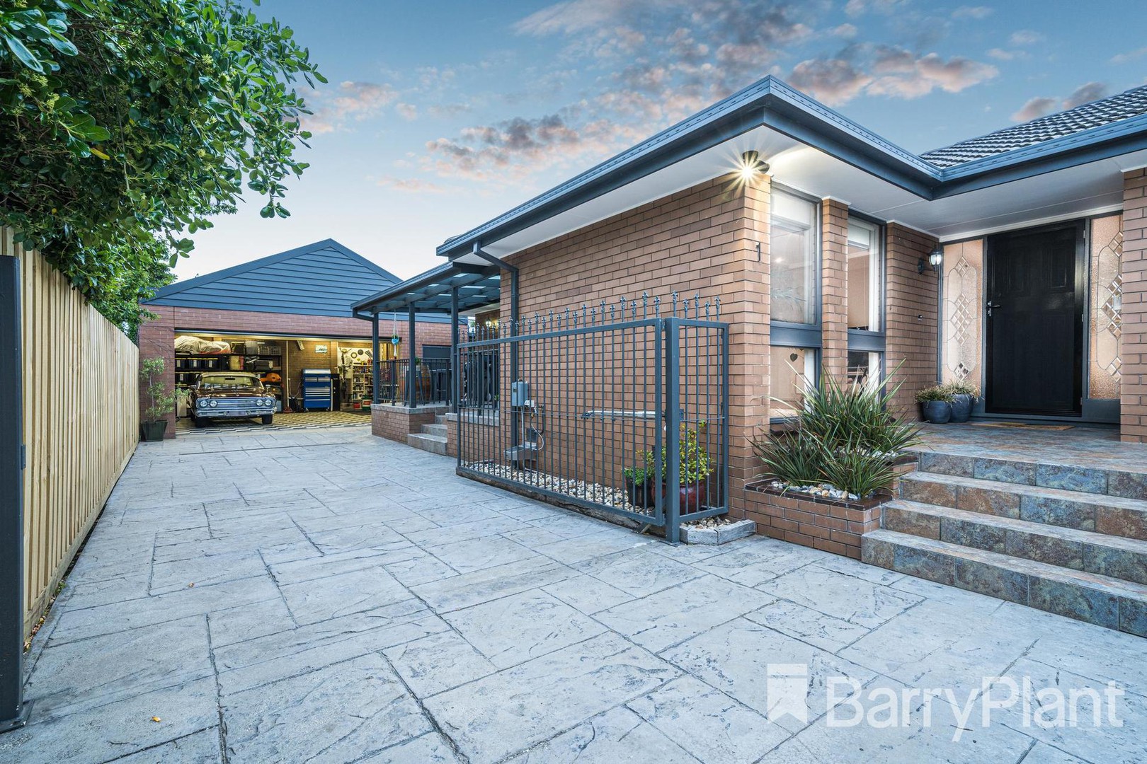 1 Nalangil AvenueHamlyn Heights, VIC 3215, Hamlyn Heights - Thumbnail 2