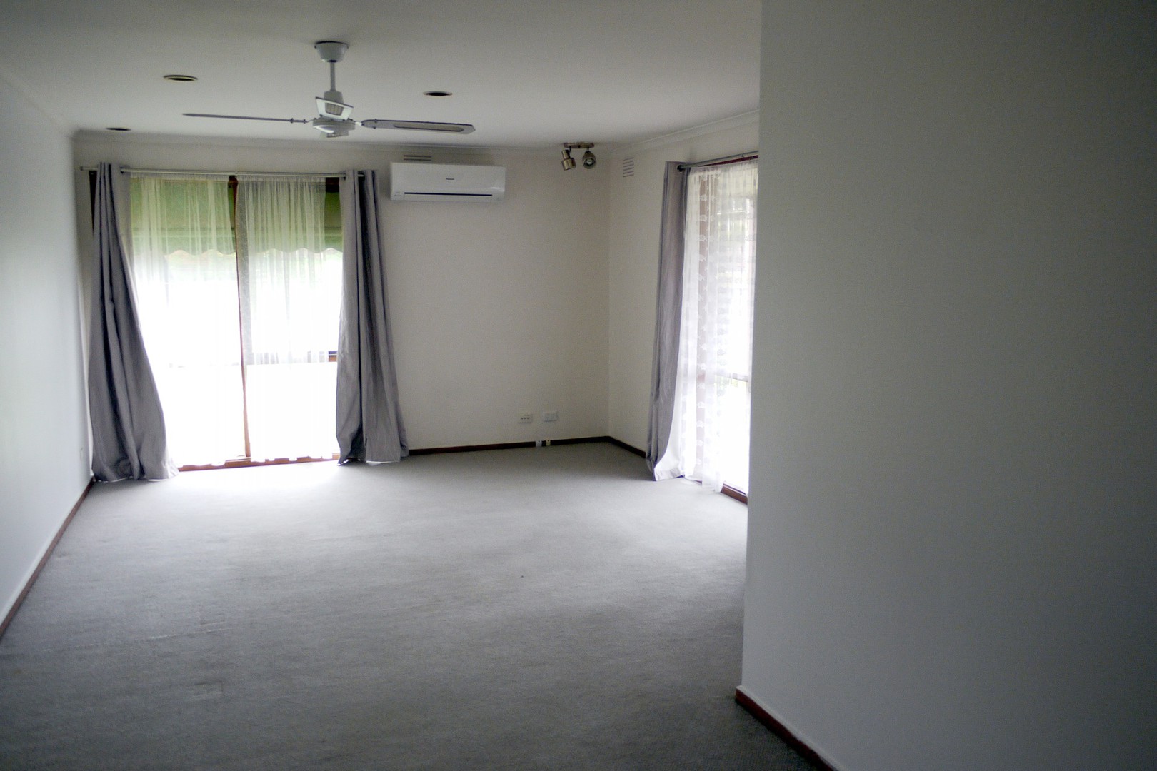 1 Naomi Court, Bayswater, VIC 3153, Bayswater - Thumbnail 2