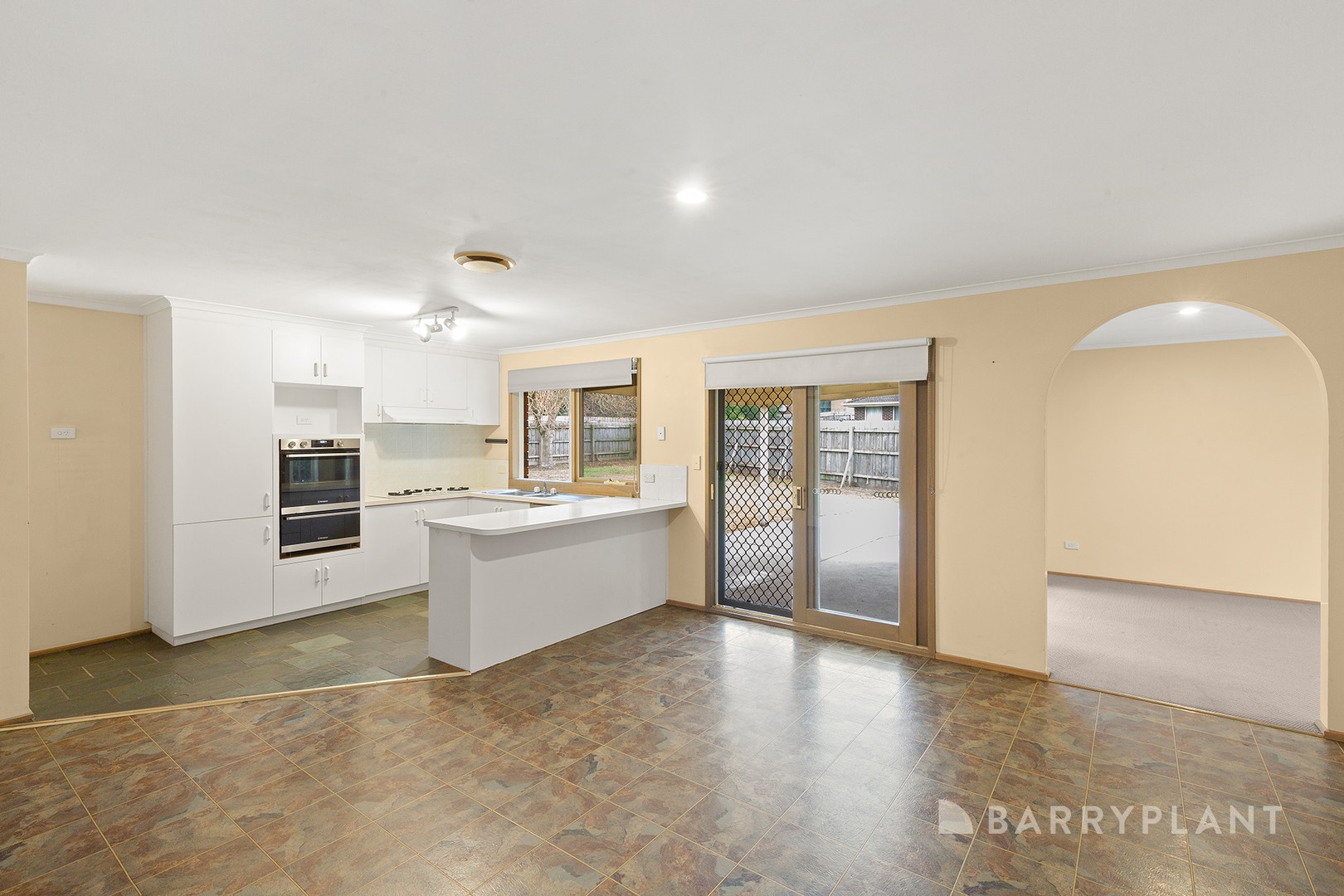 1 Neagle Mews, Berwick, VIC 3806, Berwick - Thumbnail 2
