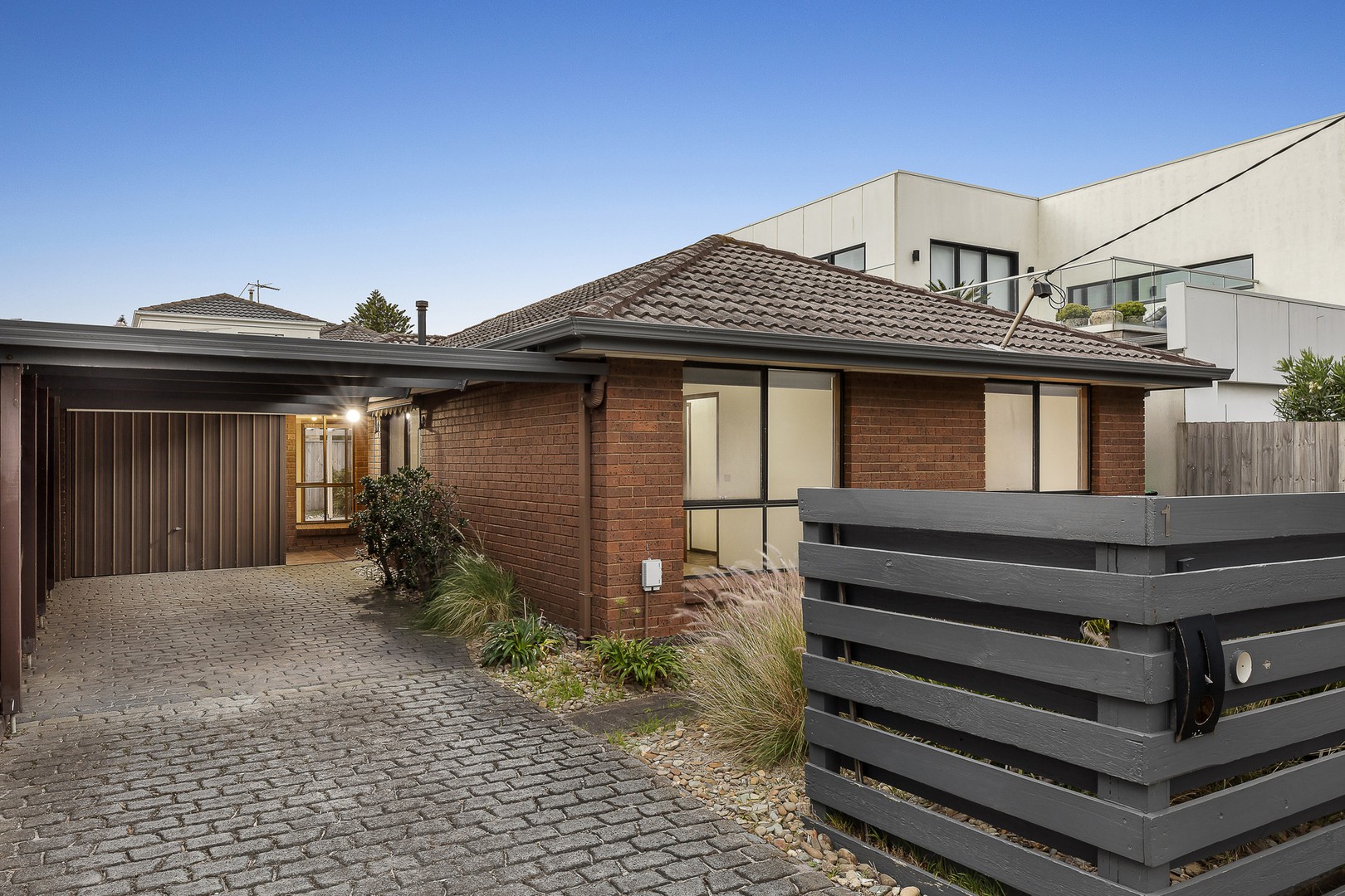 1 Newberry Avenue, Bonbeach, VIC 3196, Bonbeach - Thumbnail 2