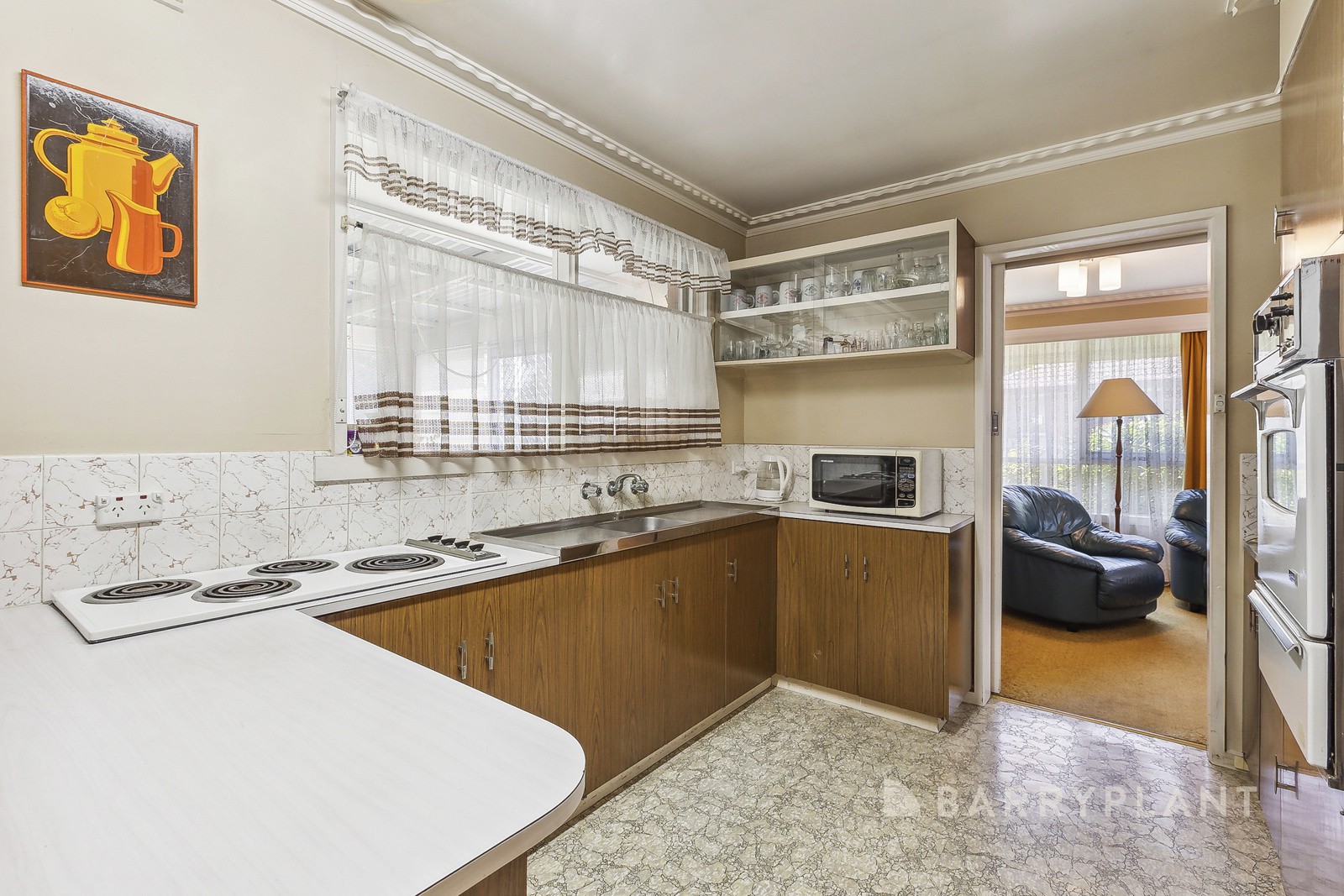 1 Newnham Court, Glen Waverley, VIC 3150, Glen Waverley - Thumbnail 3