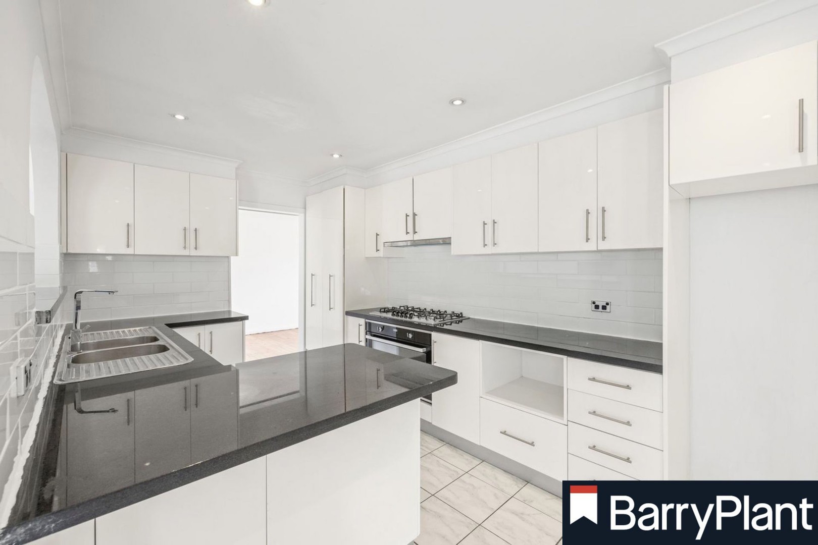 1 Norfolk Circuit, Doncaster, VIC 3108, Doncaster - Thumbnail 3