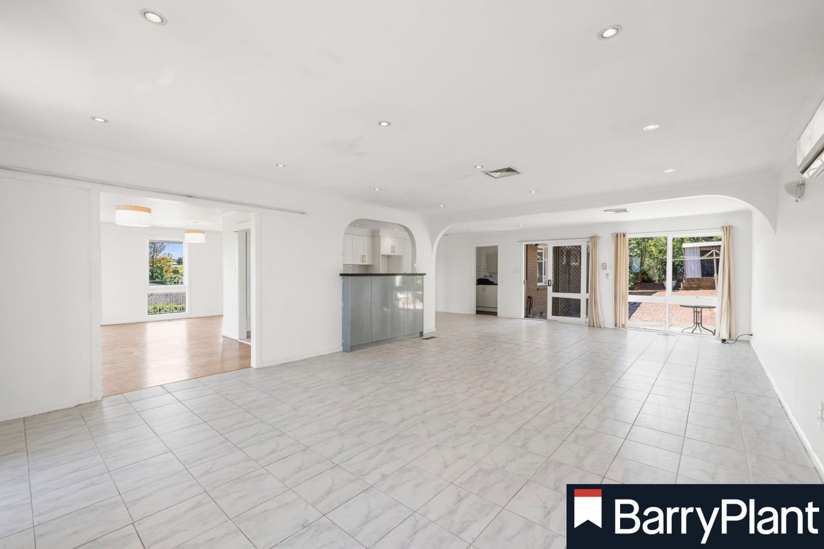 1 Norfolk Circuit, Doncaster, VIC 3108, Doncaster - Thumbnail 6