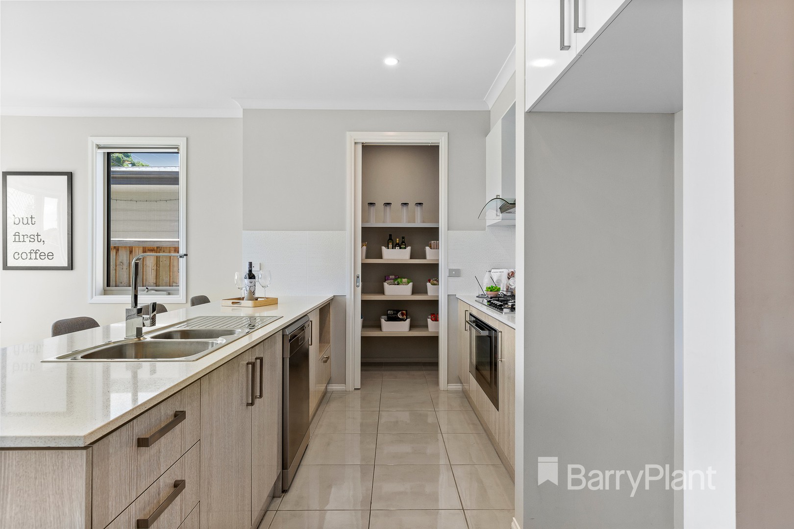 1 Oakmont Court, Frankston, VIC 3199, Frankston - Thumbnail 4