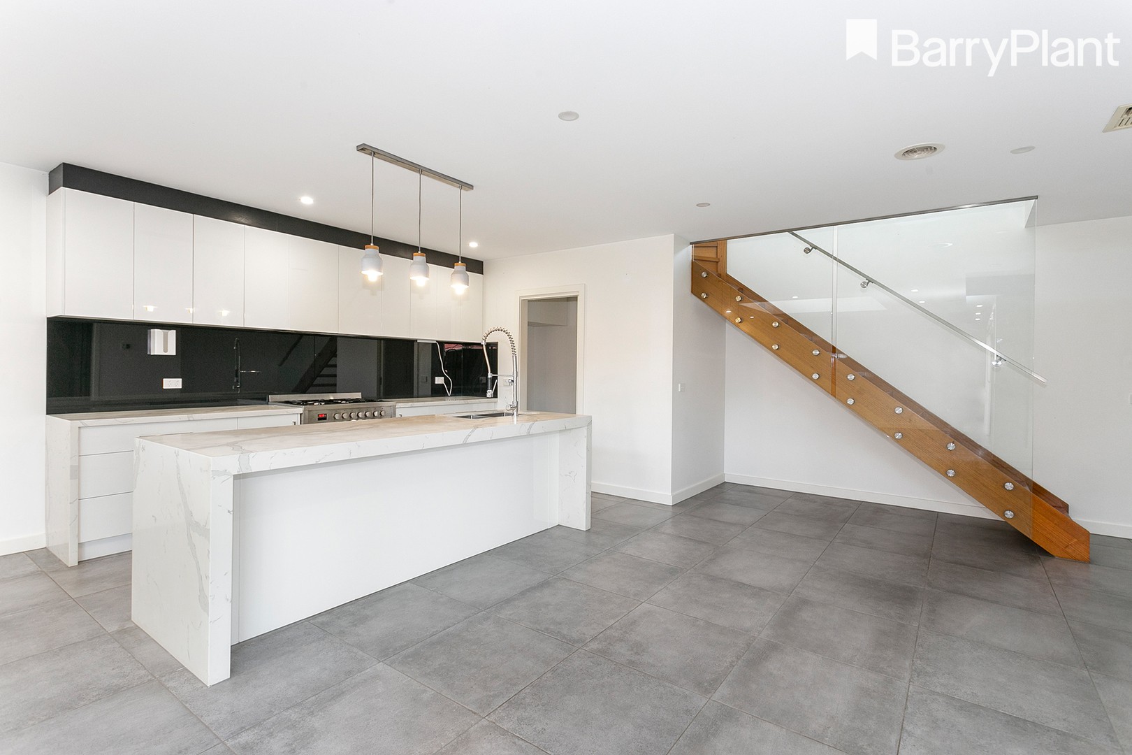 1 Orwil Street, Frankston, VIC 3199 - Thumbnail 1 - 17/01/2023