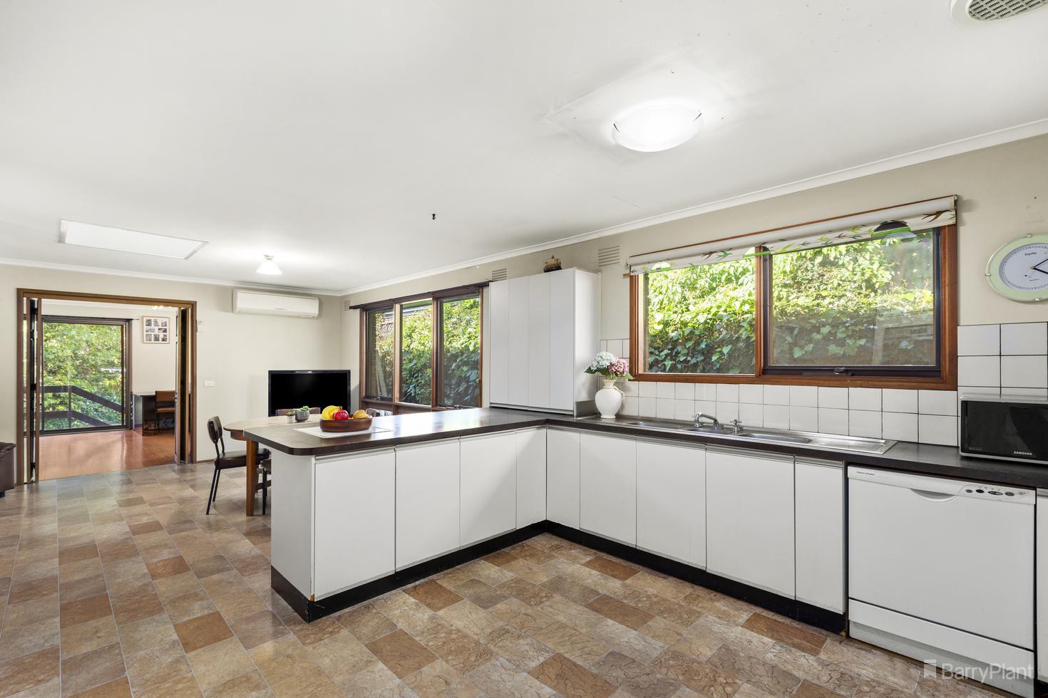 1 Outhwaite Avenue, Doncaster, VIC 3108, Doncaster - Thumbnail 6