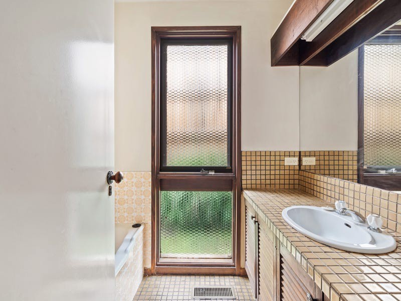 1 Outlook Drive, Doncaster, VIC 3108, Doncaster - Thumbnail 8