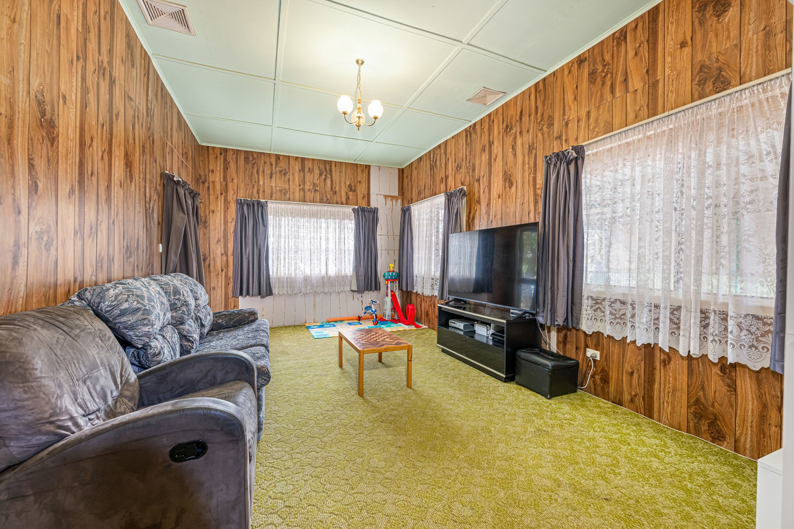 1 Ovens Avenue, Red Cliffs, VIC 3496, Red Cliffs - Thumbnail 2