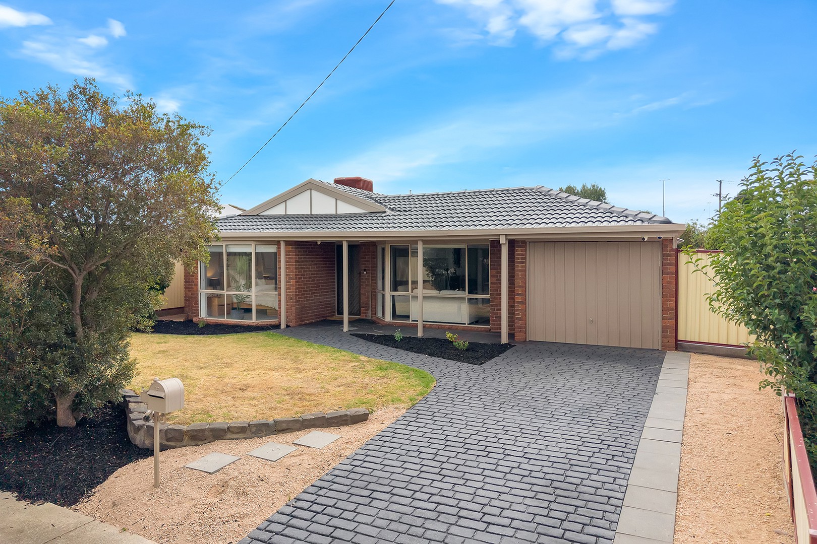 1 Padstowe Court, Craigieburn, VIC 3064 - Thumbnail 2 - 17/02/2026