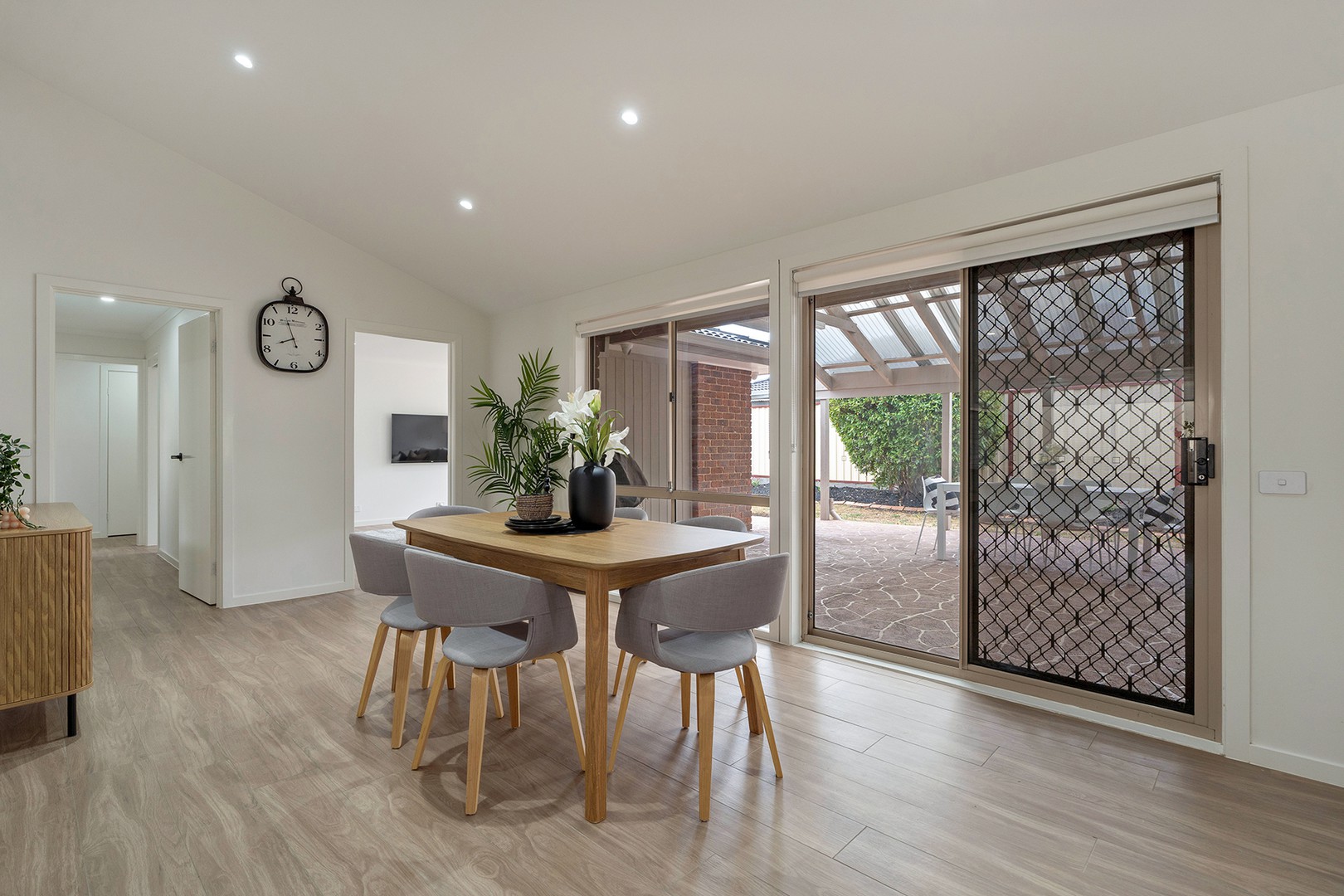 1 Padstowe Court, Craigieburn, VIC 3064, Craigieburn - Thumbnail 7