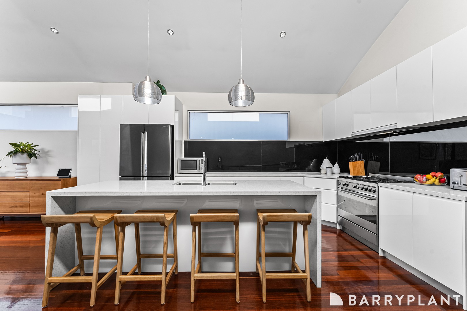 1 Parkside Crescent, Seaholme, VIC 3018, Seaholme - Thumbnail 3