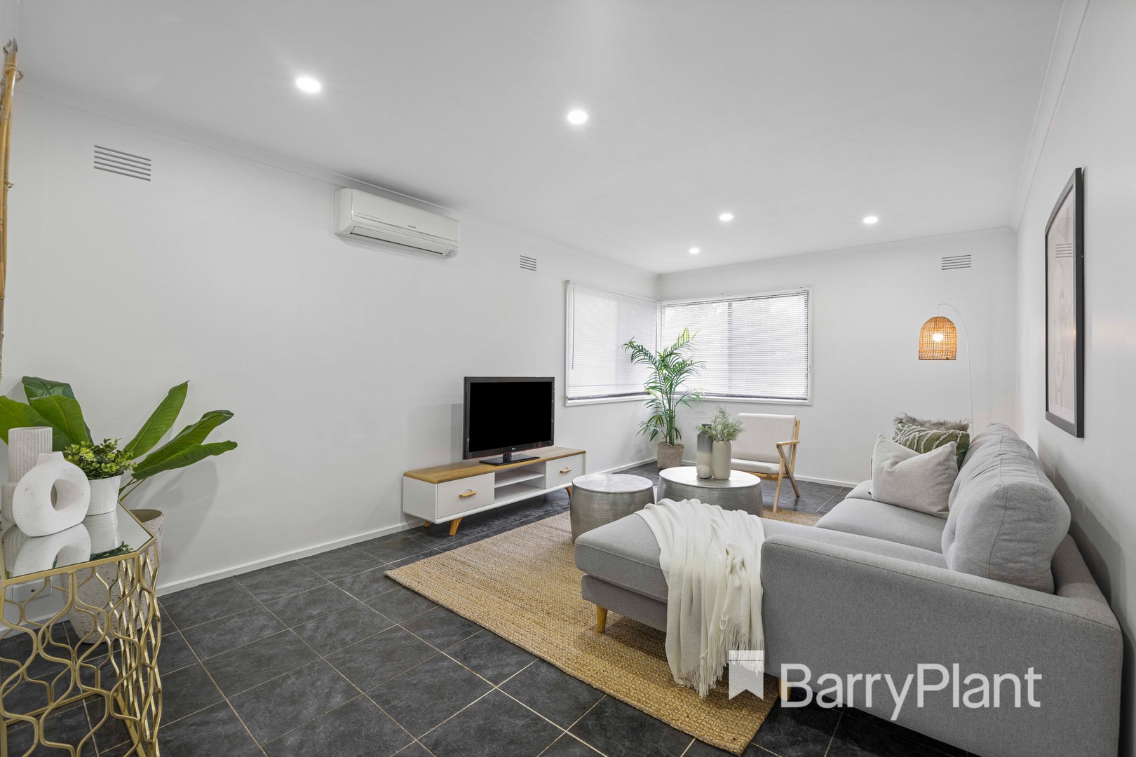 1 Pelican Place, Werribee, VIC 3030, Werribee - Thumbnail 4