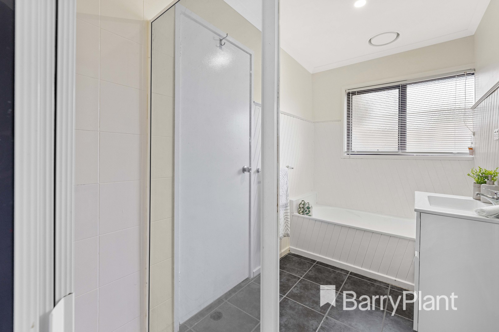 1 Pelican Place, Werribee, VIC 3030, Werribee - Thumbnail 6