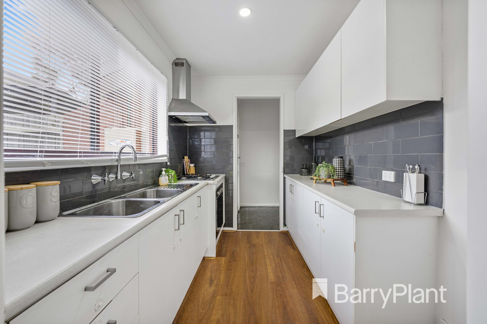 1 Pelican Place, Werribee, VIC 3030, Werribee - Thumbnail 8