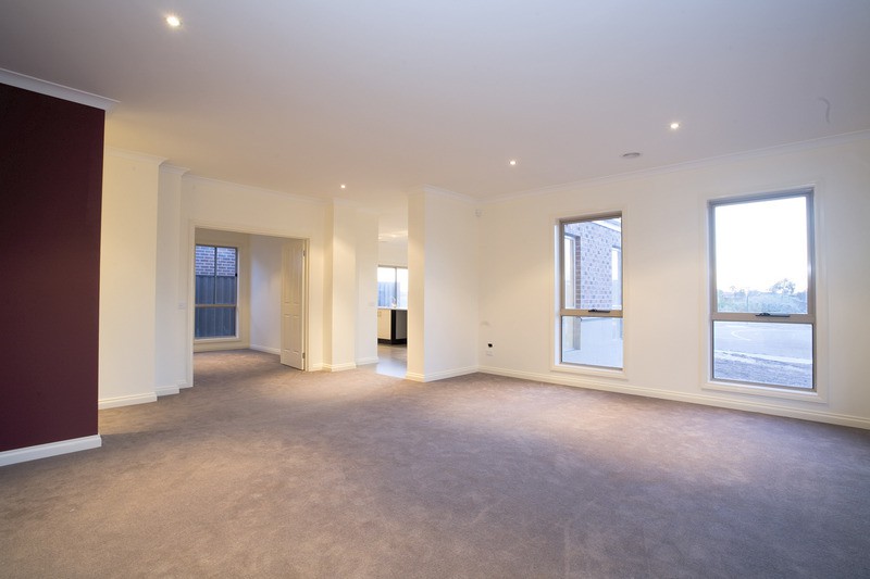 1 Peppertree Drive, Point Cook, VIC 3030, Point Cook - Thumbnail 4