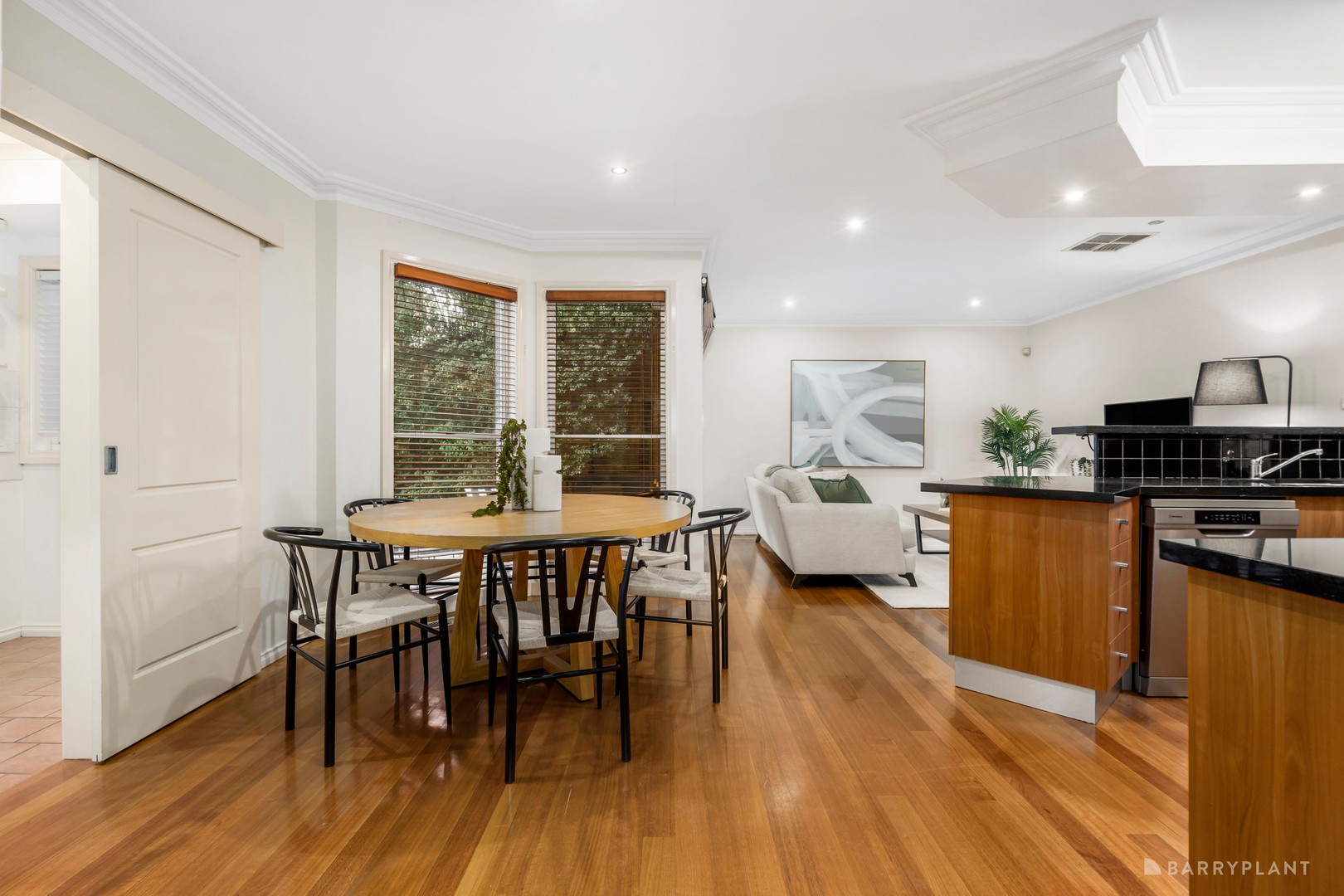 1 Pine Hill Drive, Doncaster East, VIC 3109, Doncaster East - Thumbnail 5